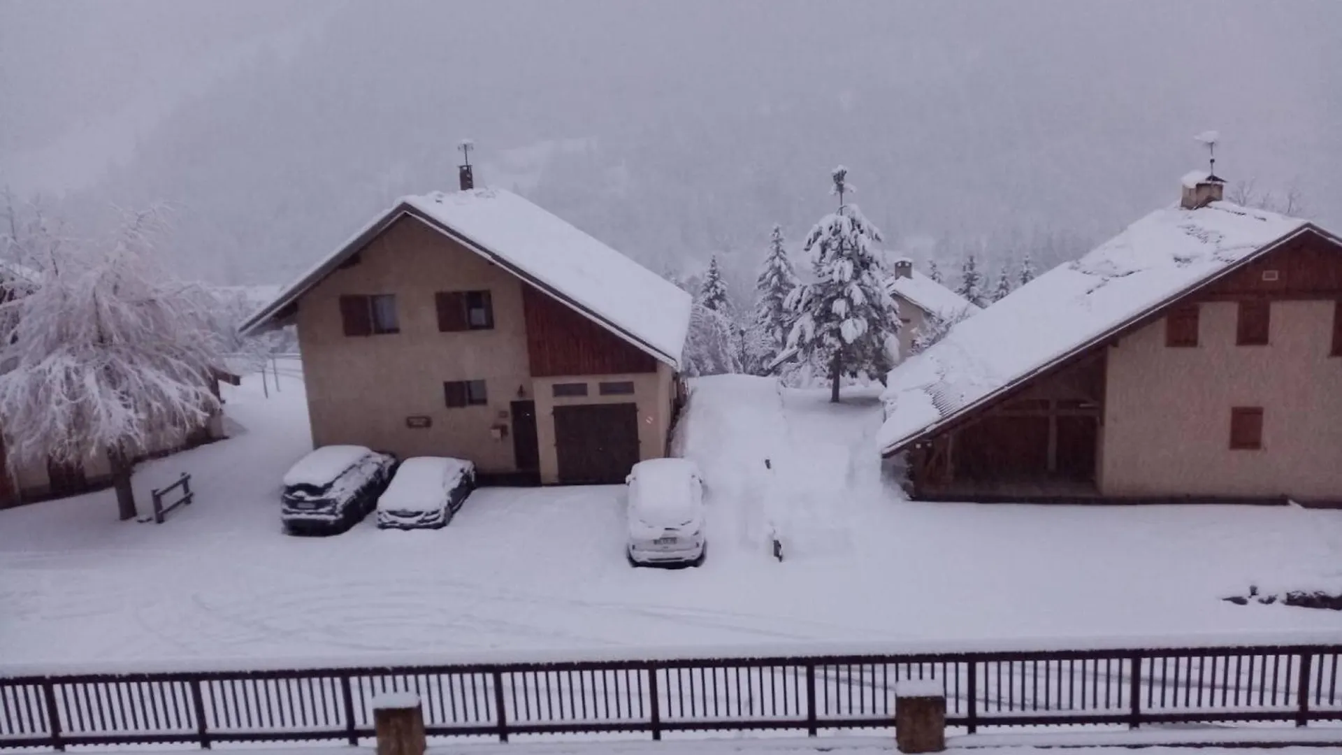Appartement Vue Piste Luc Alphand Saint-Chaffrey 0*,  France