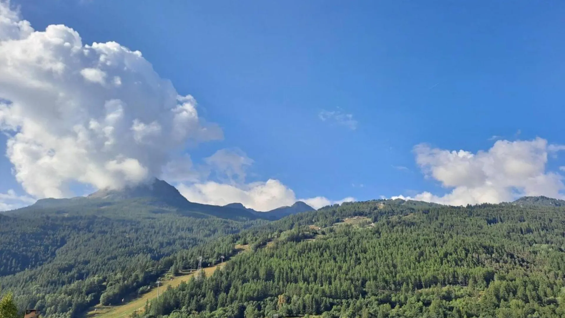 Appartement Vue Piste Luc Alphand Saint-Chaffrey Apartment